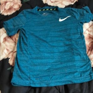 Nike kids shirt